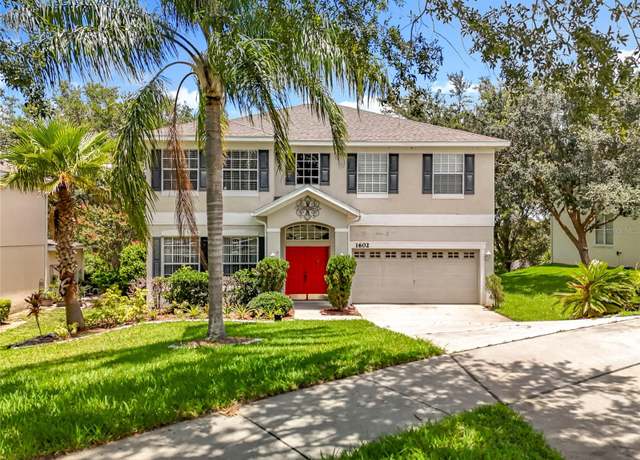 Property at 1602 Presidio Dr, Clermont, FL 34711, 4 beds, 2.5 baths