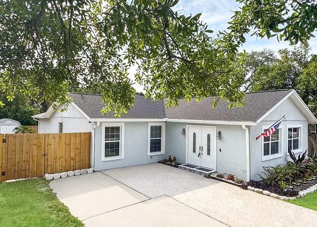 Property at 6811 S Himes Ave, Tampa, FL 33611, 4 beds, 2.5 baths