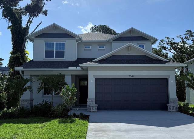 Property at 7041 54th St N, Pinellas Park, FL 33781, 5 beds, 3 baths