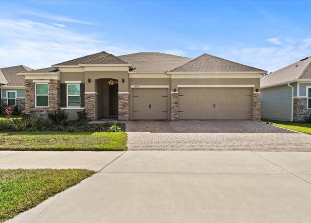 Property at 13795 SW 137th Ct, Newberry, FL 32669, 4 beds, 3 baths