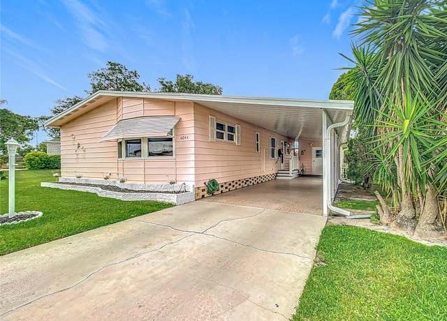 Property at 6044 Grand Oaks Dr SE, Winter Haven, FL 33884, 2 beds, 2 baths