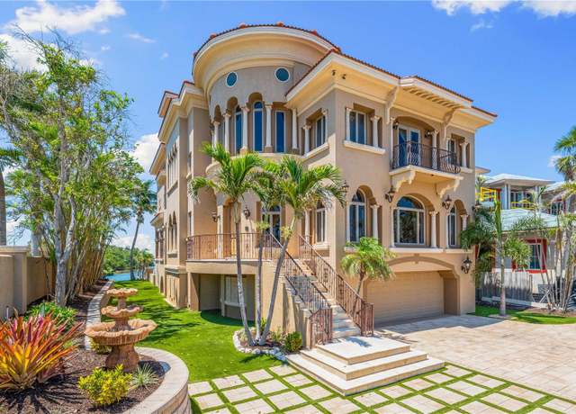 Property at 290 N Washington Dr, Sarasota, FL 34236, 5 beds, 5 baths