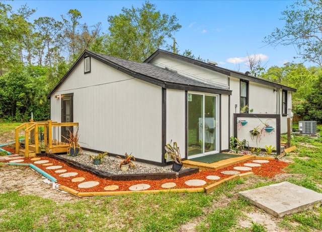 Property at 151 Naranja Rd, Debary, FL 32713, 3 beds, 1 bath