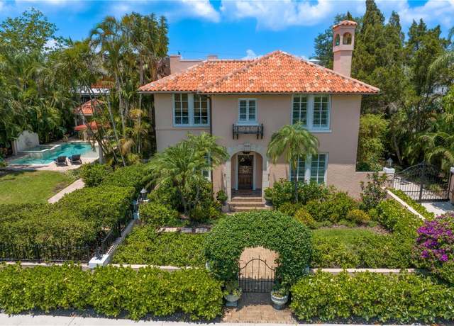 Property at 136 W Davis Blvd, Tampa, FL 33606, 5 beds, 4.5 baths