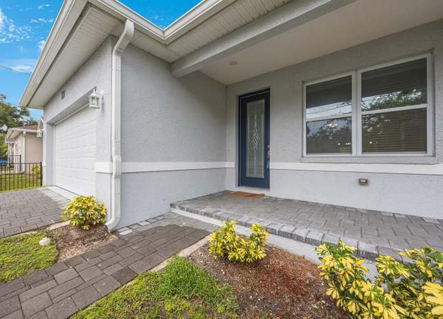 Property at 5047 23rd St N, St Petersburg, FL 33714, 3 beds, 2 baths