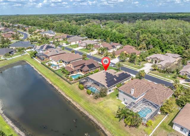 Property at 1709 Nodding Thistle Dr, New Port Richey, FL 34655, 4 beds, 3 baths