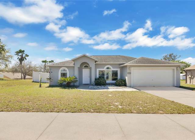 Property at 1391 Willow Crest Dr, Clermont, FL 34711, 3 beds, 2 baths