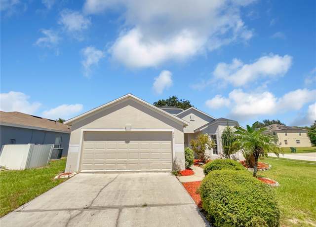 Property at 205 Hibiscus St, Winter Haven, FL 33881, 3 beds, 2 baths