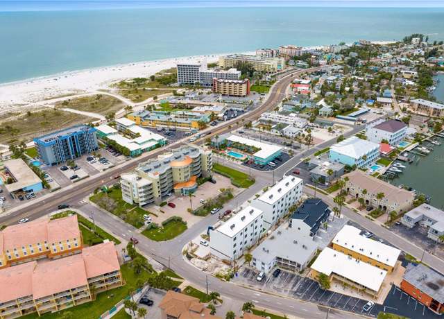 Property at 11605 1st St E #4, Treasure Island, FL 33706, 5 beds, 4 baths