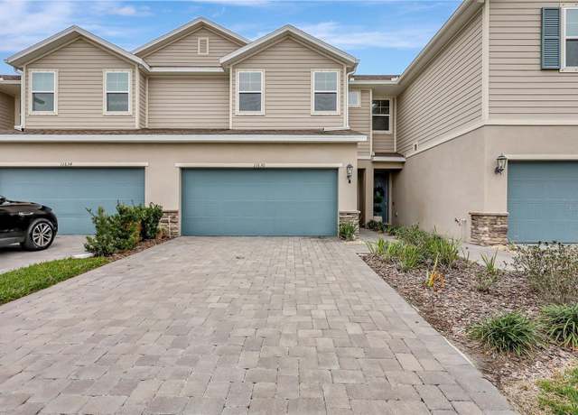 Property at 11630 Woodleaf Dr, Bradenton, FL 34211, 3 beds, 2.5 baths