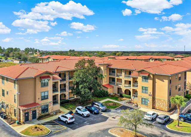 Property at 907 Charo Pkwy #915, Davenport, FL 33897, 3 beds, 3 baths