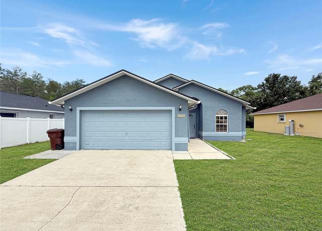 Property at 2444 Oak Mill Dr, Kissimmee, FL 34744, 3 beds, 2 baths