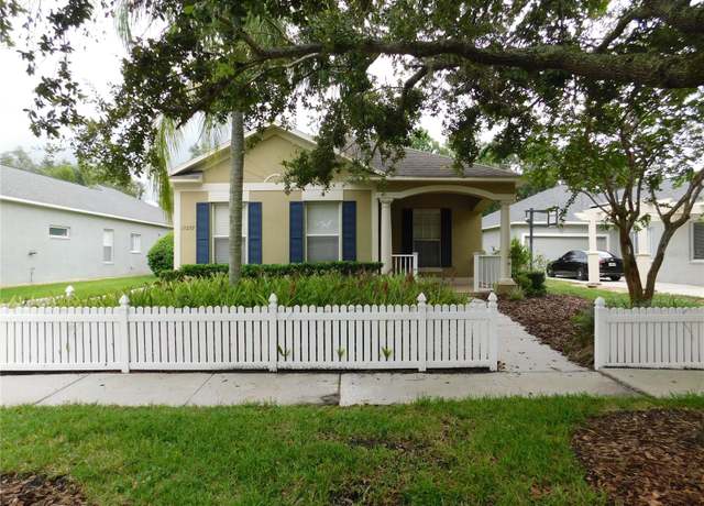 Property at 19207 Sea Mist Ln, Lutz, FL 33558, 3 beds, 2 baths