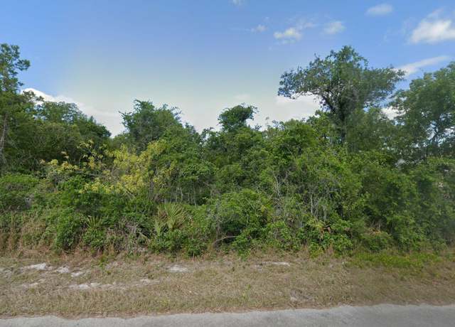 Property at 128 Hawaii Dr NE, Lake Placid, FL 33852