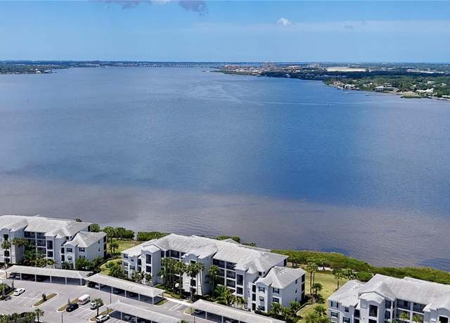 Property at 1010 Tidewater Shores Loop #106, Bradenton, FL 34208, 2 beds, 2 baths