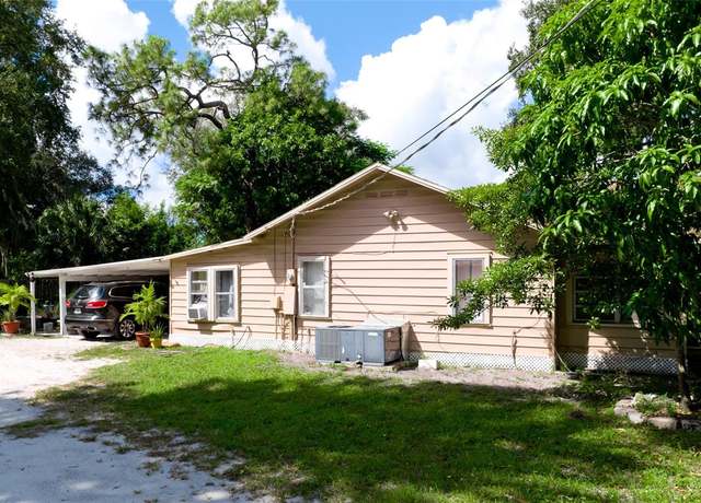 Property at 1820 7th Ave E, Bradenton, FL 34208, 3 beds, 2 baths