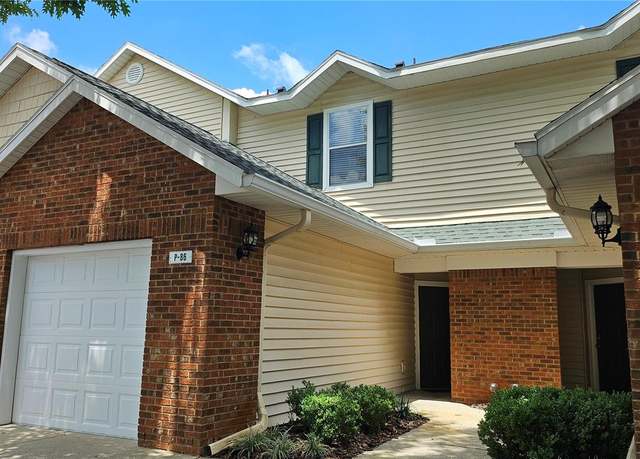 Property at 13200 W Newberry Rd #86, Newberry, FL 32669, 2 beds, 2.5 baths