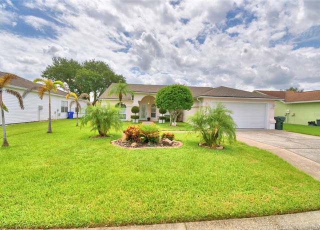 Property at 3258 Triple Crown Ln, Lakeland, FL 33811, 3 beds, 2 baths
