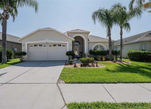 Property at 3873 Hampton Hills Dr, Lakeland, FL 33810, 3 beds, 2 baths