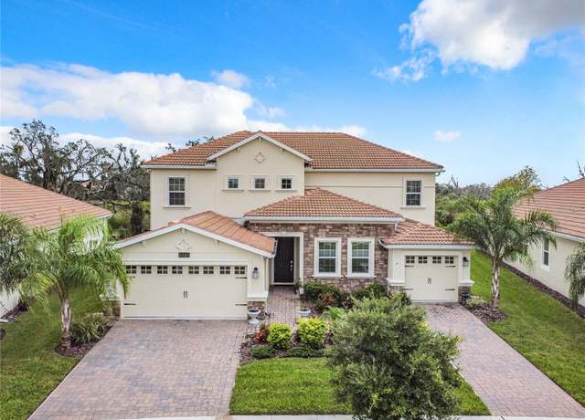 Property at 8886 Fallen Oak Dr, Davenport, FL 33896, 6 beds, 5.5 baths