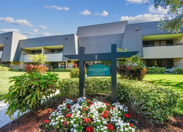 Property at 36750 US Highway 19 N #19219, Palm Harbor, FL 34684, 1 bed, 1 bath