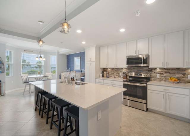 Property at 910 Tidewater Shores Loop #103, Bradenton, FL 34208, 2 beds, 2 baths