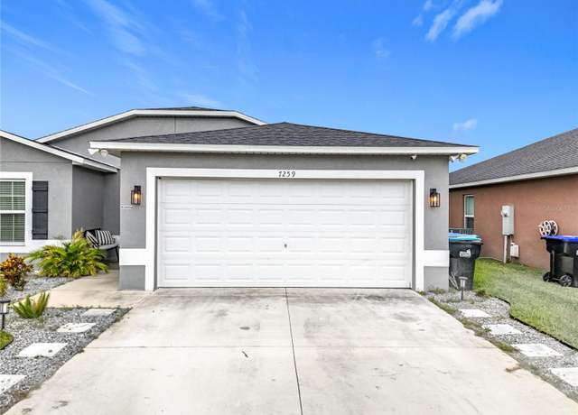 Property at 7259 Holly Creek Rd, Mount Dora, FL 32757, 4 beds, 2 baths