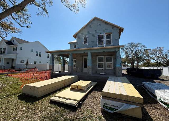 Property at 7438 Burlington Ave, St Petersburg, FL 33710, 4 beds, 3.5 baths