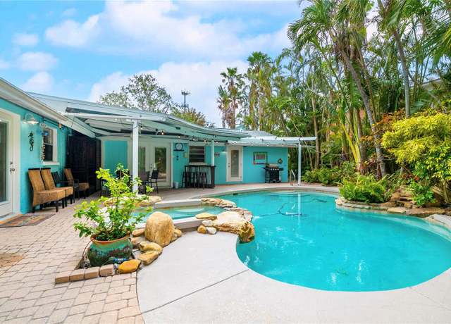 Property at 314 61 ST St, Holmes Beach, FL 34217, 5 beds, 4 baths