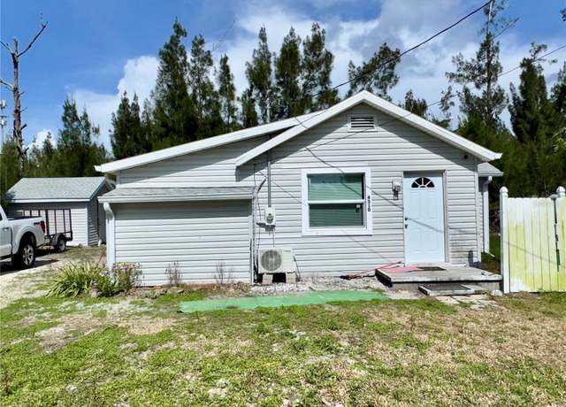 Property at 4310 Garden Rd, Port Charlotte, FL 33953, 2 beds, 1 bath