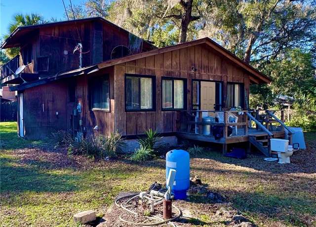 Property at 11290 SE 189th Ct, Ocklawaha, FL 32179, 1 bed, 1.5 baths