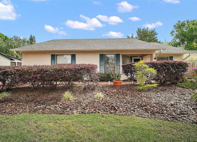 Property at 97 Hillside Dr, Eustis, FL 32726, 3 beds, 2 baths