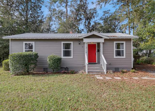 Property at 1106 NE 9th St, Gainesville, FL 32601, 4 beds, 2 baths
