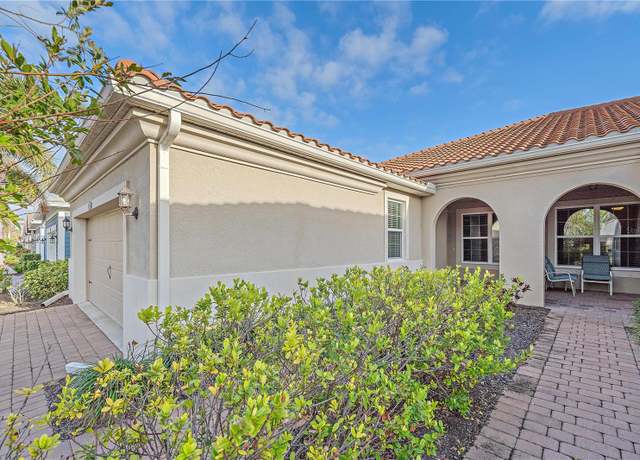 Property at 12029 Tapestry Ln, Venice, FL 34293, 2 beds, 2 baths