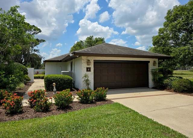 Property at 1 Huntley Ct, Haines City, FL 33844, 3 beds, 2 baths