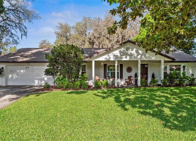 Property at 819 E Harbour Ct, Ocoee, FL 34761, 3 beds, 2 baths