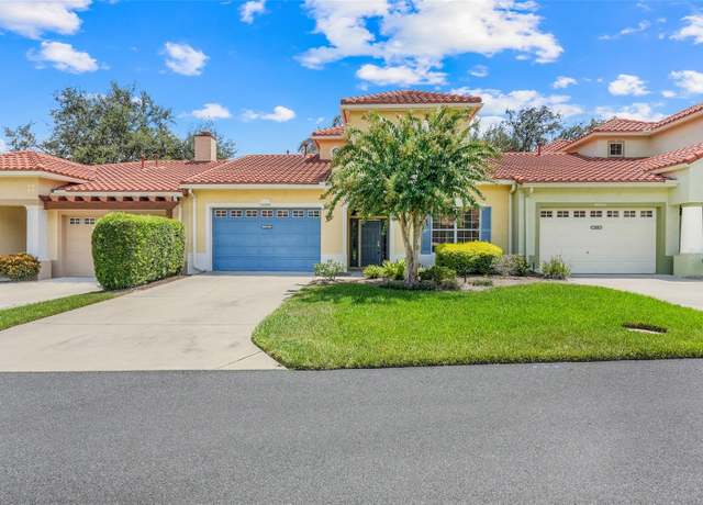 Property at 1042 Avenida Sonoma, Lady Lake, FL 32159, 3 beds, 2.5 baths