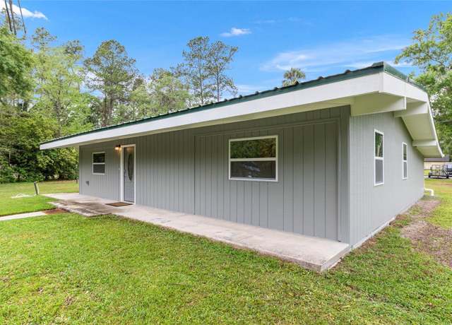 Property at 11065 NE 42nd St, Silver Springs, FL 34488, 3 beds, 1 bath