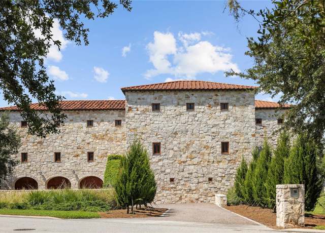 Property at 1571 Oceanview Dr, St Petersburg, FL 33715, 7 beds, 9.5 baths