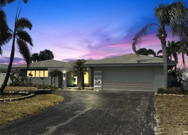 Property at 1311 Sea Gull Dr S, St Petersburg, FL 33707, 3 beds, 2 baths