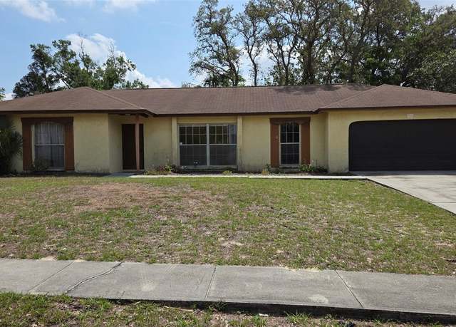Property at 531 Carriage Hills Dr, Temple Terrace, FL 33617, 3 beds, 2 baths