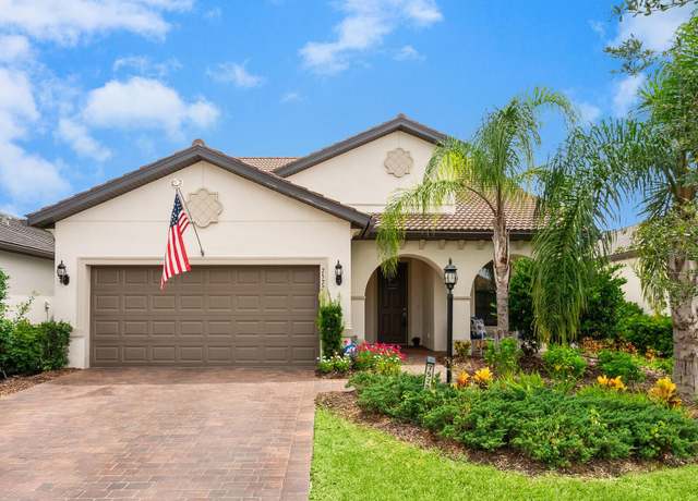 Property at 7572 Viola Loop, Lakewood Ranch, FL 34202, 3 beds, 3 baths