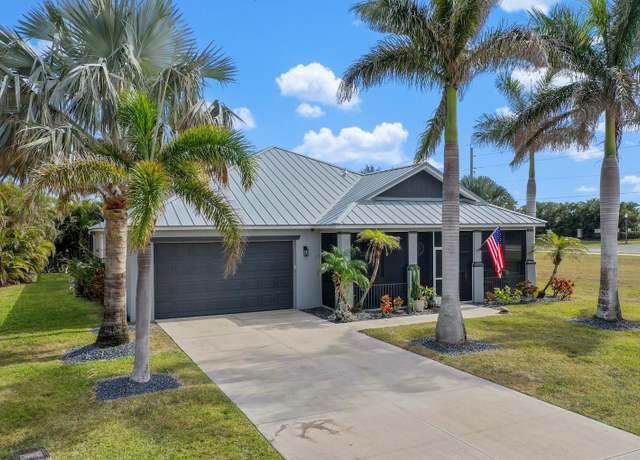 Property at 17654 Vellum Cir, Punta Gorda, FL 33955, 4 beds, 2 baths