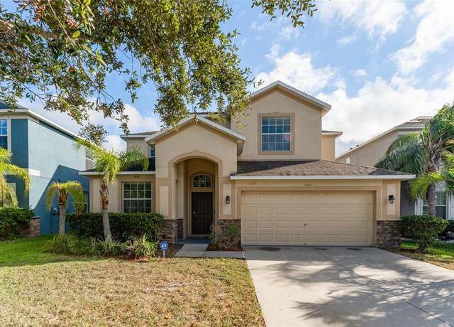 Property at 529 Vista Ridge Dr, Ruskin, FL 33570, 5 beds, 3 baths