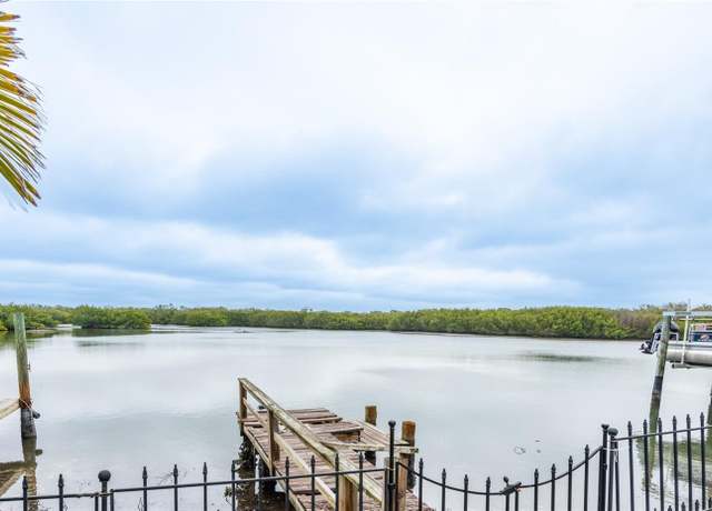 Property at 2744 45th St S, Gulfport, FL 33711, 3 beds, 2 baths