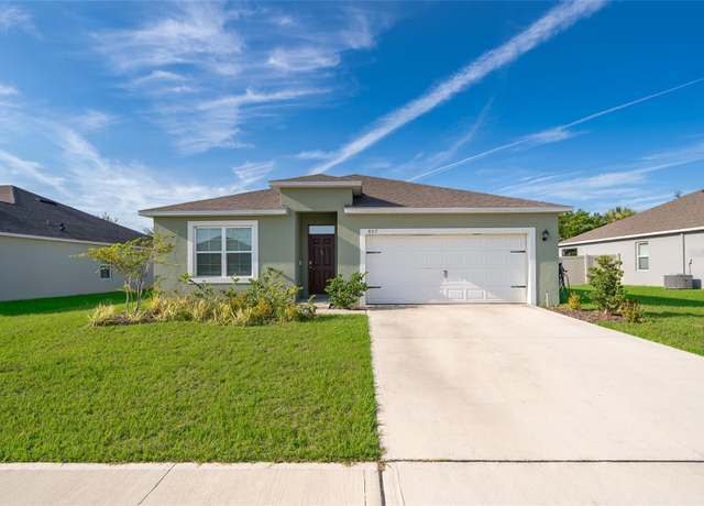 Property at 807 Auburn Grove Ct, Auburndale, FL 33823, 4 beds, 2 baths