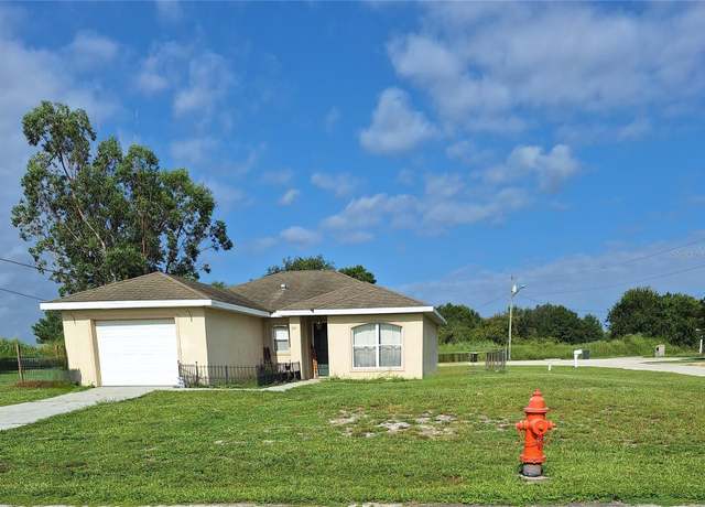 Property at 522 Raymond Ave, Frostproof, FL 33843, 3 beds, 2 baths