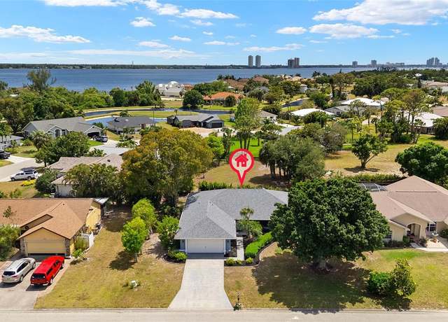 Property at 6419 Ben Hogan Cir, North Fort Myers, FL 33917, 3 beds, 2 baths