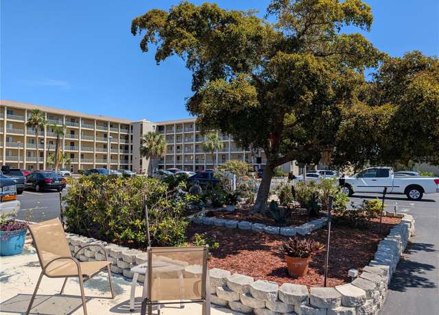 Property at 3660 Lake Bayshore Dr Unit K-321, Bradenton, FL 34205, 1 bed, 1 bath