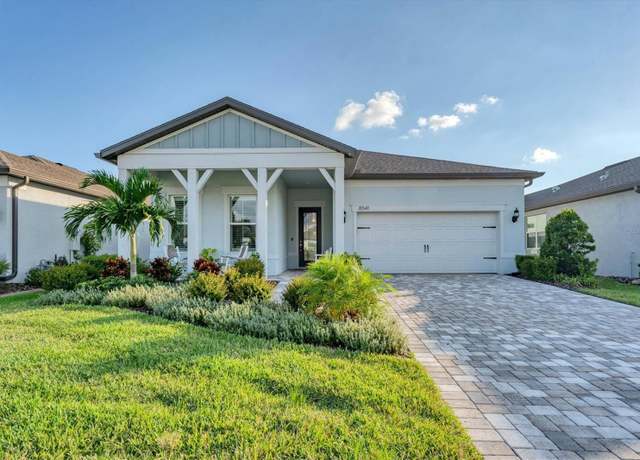 Property at 8541 Coastal Palms Gln, Parrish, FL 34219, 2 beds, 2.5 baths